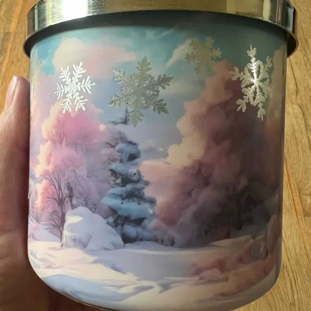 Goose Creek Peppermint Clouds 3 Wick Candle 14.5 Oz